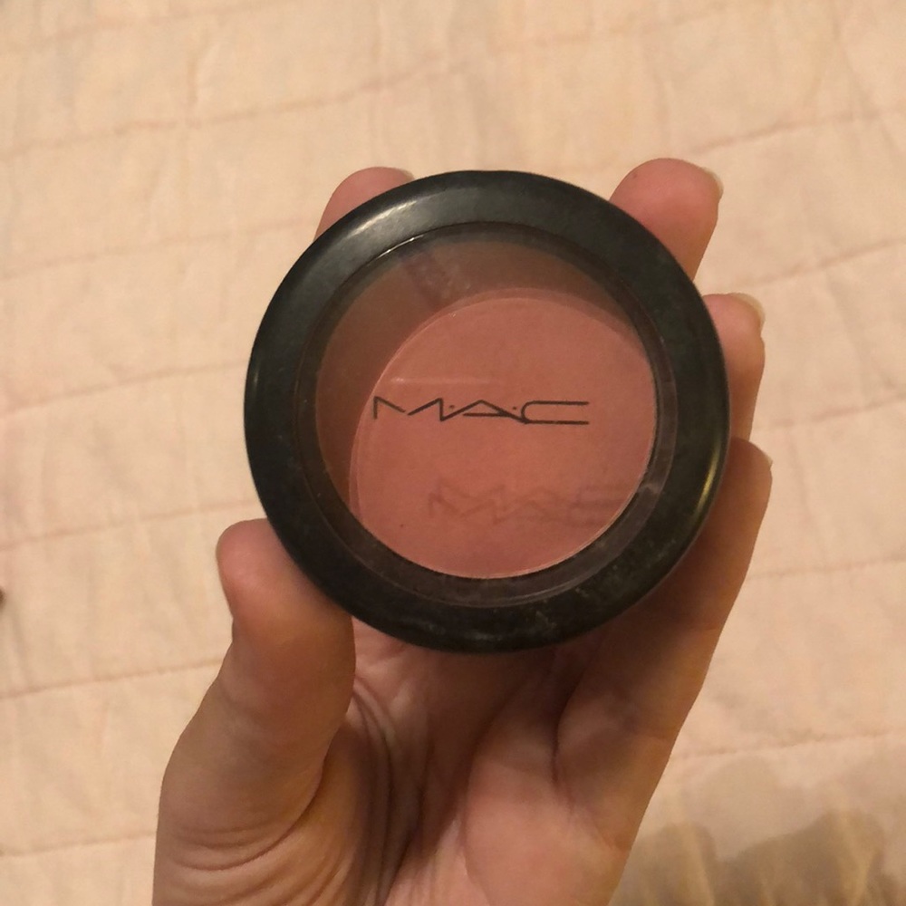 Mac blush